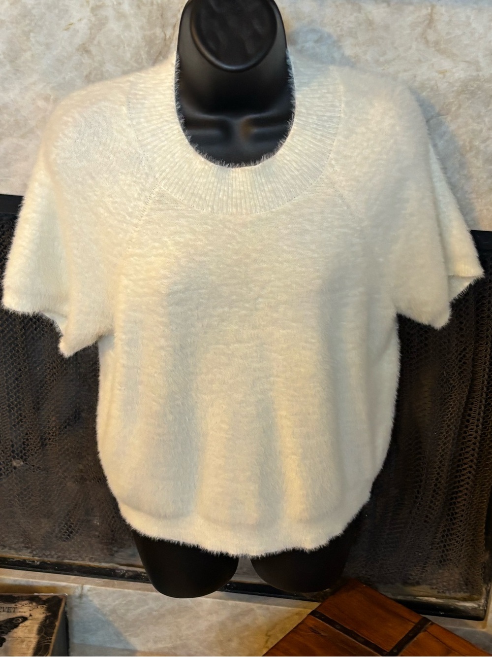 Pilcro Anthropologie Ivory Fuzzy Short Sleeve Sweater Top XL - Picture 2 of 10